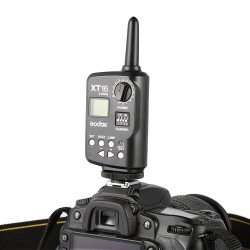 Godox XT-16 Wireless Power-Control Flash Trigger 2.4G (Transmitter) Godox XT-16 Wireless Power-Control Flash Trigger 2.4G (Transmitter)