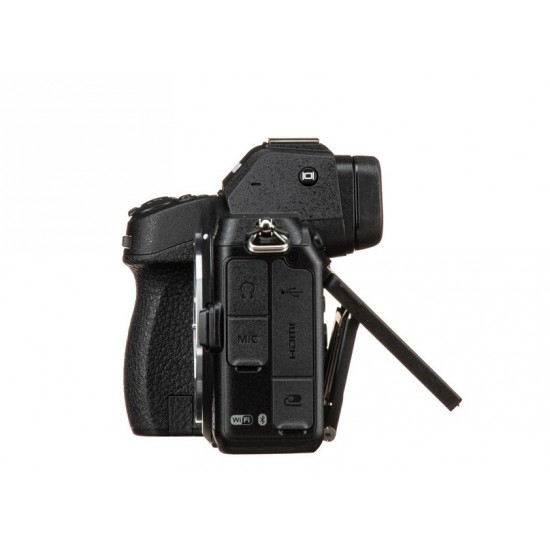 Nikon Z5 Mirrorless Camera with Nikkor Z 24-70mm f/4 Lens