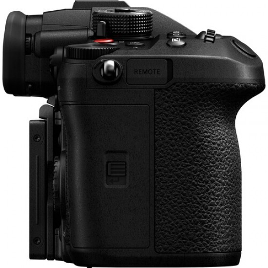 Panasonic Lumix GH6 Mirrorless Camera Panasonic Lumix GH6 Mirrorless Camera