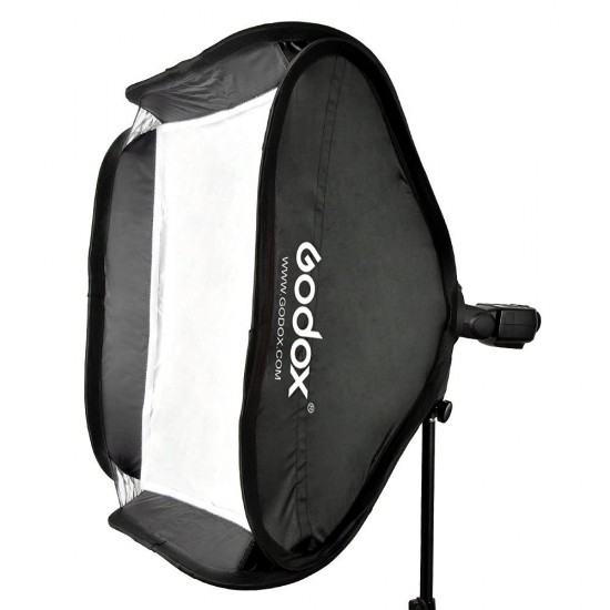 Godox 60x60 Foldable Universal Softbox with S Style Speedlite Bracket Godox 60x60 Foldable Universal Softbox with S Style Speedlite Bracket