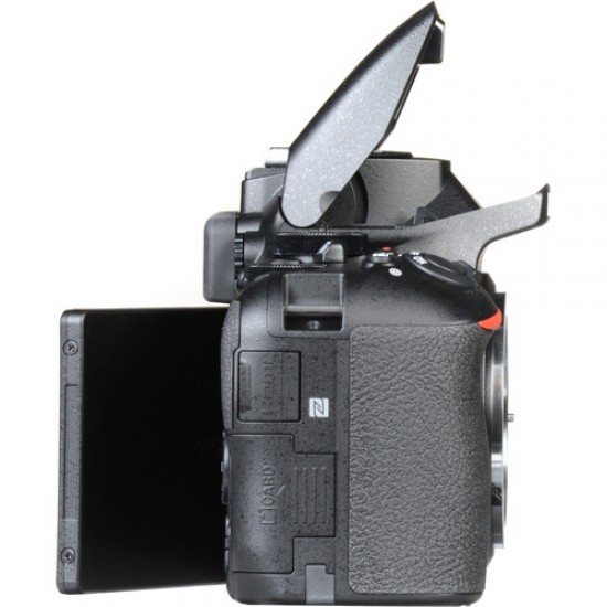 Nikon D5600 DSLR Camera with AF-P 18-55mm VR Lens Kit