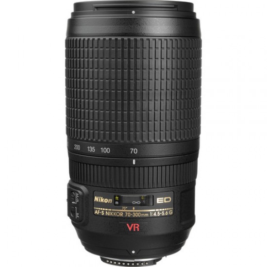 Nikon AF-S VR Zoom-NIKKOR 70-300mm f/4.5-5.6G IF-ED Lens