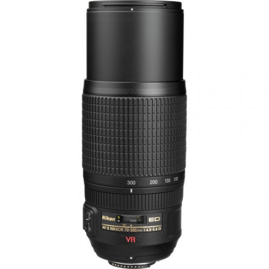 Nikon AF-S VR Zoom-NIKKOR 70-300mm f/4.5-5.6G IF-ED Lens