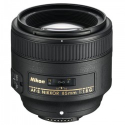 Nikon AF-S NIKKOR 85mm f/1.8G Lens